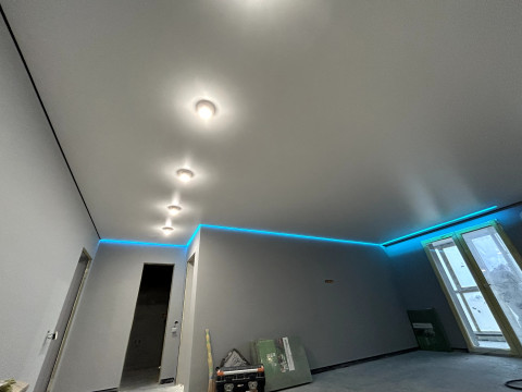 Натяжні стелі в дитячій - цікавий дизайн для вашої дитини.